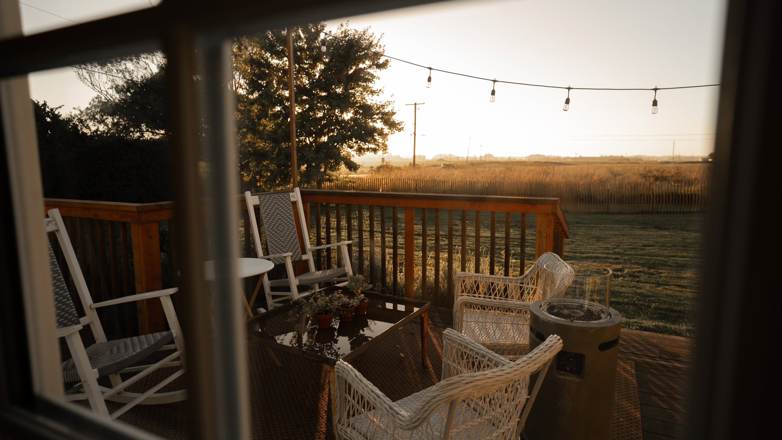 Looking out the window at the peaceful farm fields, as the sun dips below the horizon. This simple, quaint moment captures the beauty of slowing down on our full-time travel journey. In Northern California, we’ve learned to appreciate the quiet, everyday moments just as much as the grand adventures.